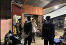 TEAM PATROLI PERINTIS PRESISI SAT SAMAPTA POLRES ABDYA MENYAMBANGI MASYARAKAT YANG SEDANG BERAKTIVITAS PADA MALAM HARI AGAR TERCIPTANYA SITUASI AMAN DAN KONDUSIF